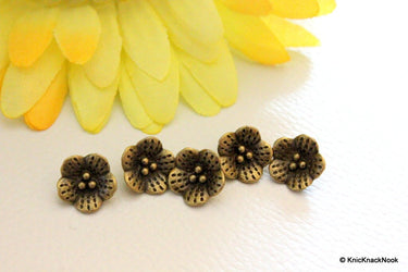 5 x Zinc Alloy Bronze Tone Flower pendant Charms 10mm